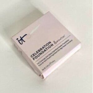 Brand New IT Cosmetics Celebration Foundation Illumination Powder